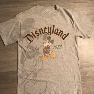 Rare Disneyland Disney World Parks Unisex Tee